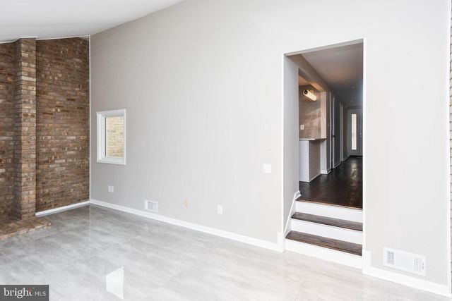 19104 ROMAN WAY, Gaithersburg, MD 20886