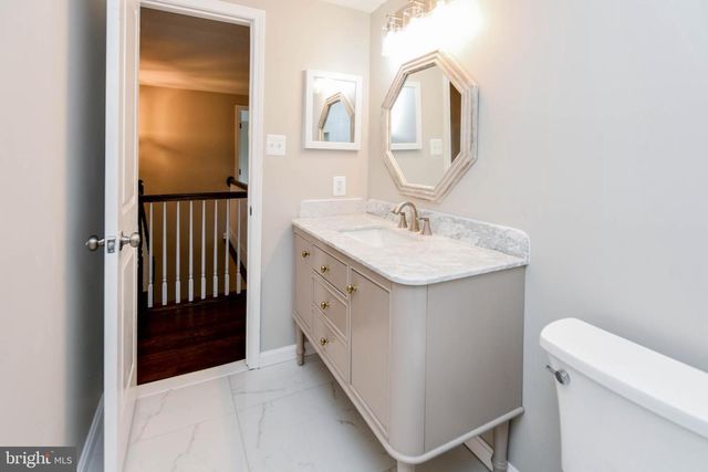 19104 ROMAN WAY, Gaithersburg, MD 20886