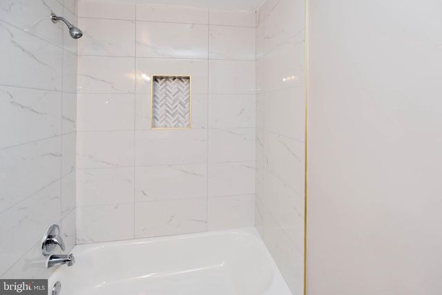 19104 ROMAN WAY, Gaithersburg, MD 20886