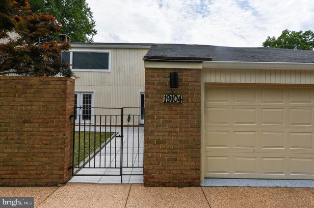 19104 ROMAN WAY, Gaithersburg, MD 20886