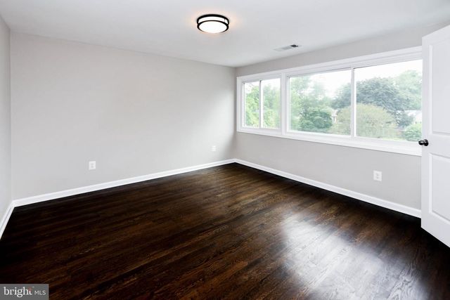 19104 ROMAN WAY, Gaithersburg, MD 20886