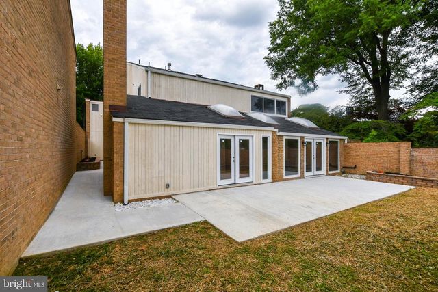 19104 ROMAN WAY, Gaithersburg, MD 20886