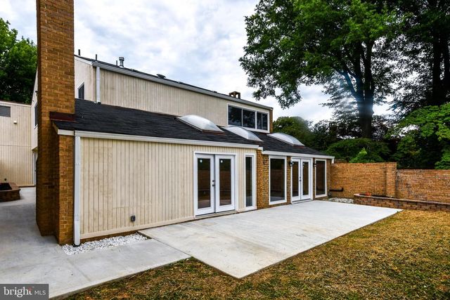 19104 ROMAN WAY, Gaithersburg, MD 20886