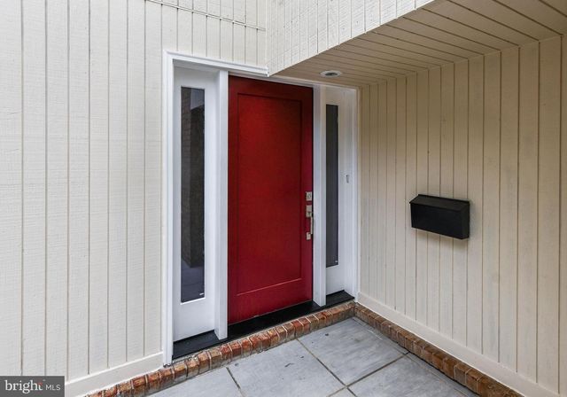 19104 ROMAN WAY, Gaithersburg, MD 20886