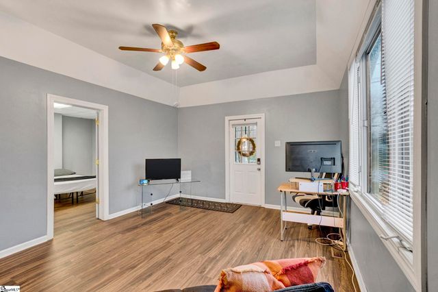 2505 E Brown Street, Seneca, SC 29678