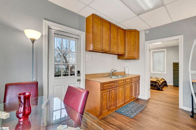 2505 E Brown Street, Seneca, SC 29678