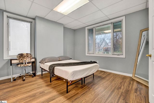 2505 E Brown Street, Seneca, SC 29678