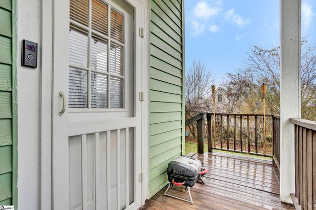 2505 E Brown Street, Seneca, SC 29678