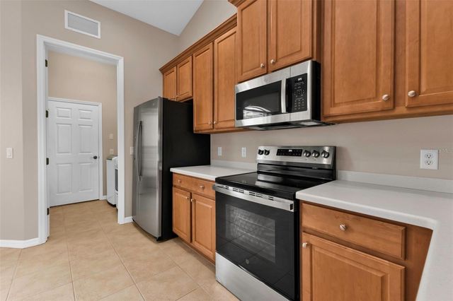 24425 LAKEVIEW PLACE, Port Charlotte, FL 33980