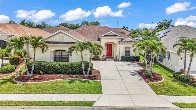 24425 LAKEVIEW PLACE, Port Charlotte, FL 33980