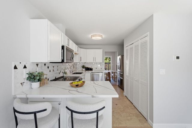1035 Castleton Terrace G, Sunnyvale, CA 94087