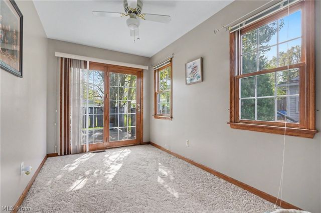 17 Harneds Landing, Cortland, OH 44410