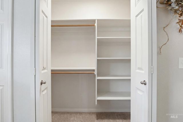 65 N Jefferson Pl, Nampa, ID 83651