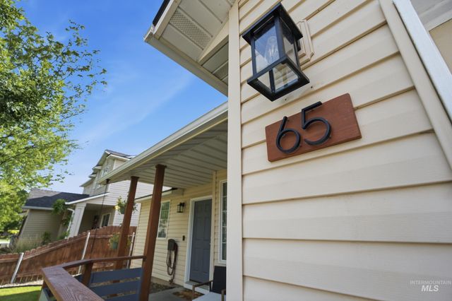 65 N Jefferson Pl, Nampa, ID 83651