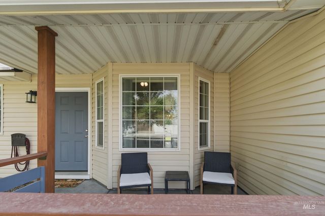 65 N Jefferson Pl, Nampa, ID 83651