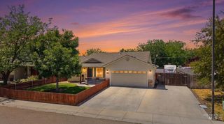 65 N Jefferson Pl, Nampa, ID 83651