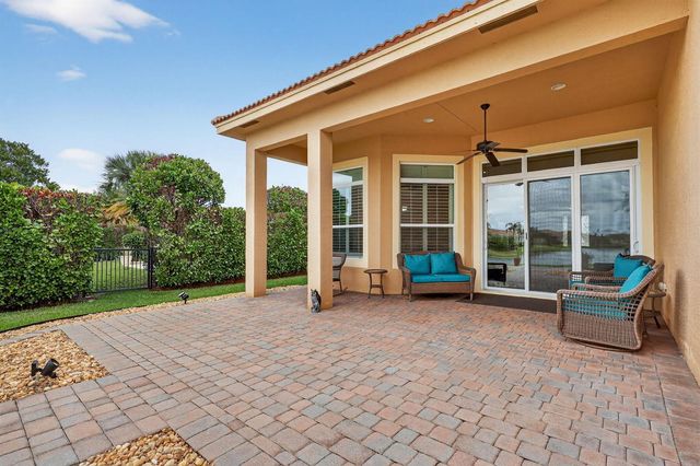 10730 SW Visconti Way, Port St. Lucie, FL 34986