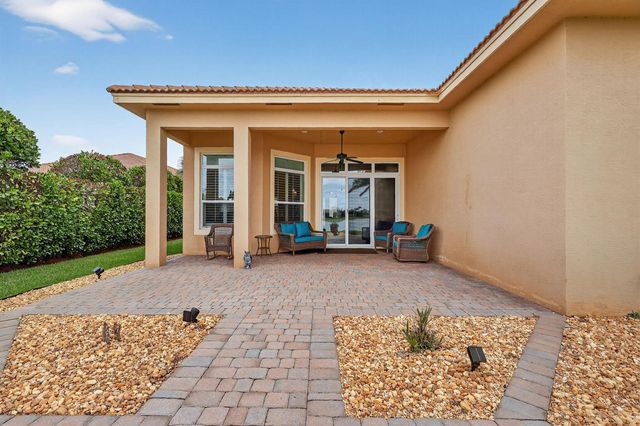 10730 SW Visconti Way, Port St. Lucie, FL 34986