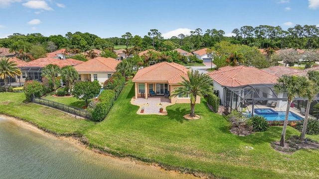 10730 SW Visconti Way, Port St. Lucie, FL 34986