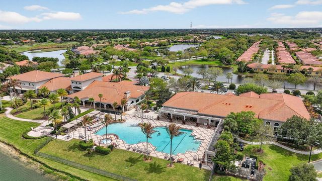 10730 SW Visconti Way, Port St. Lucie, FL 34986