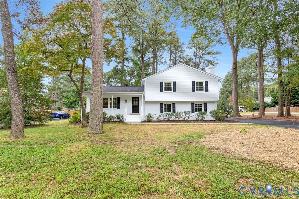 7385 Penrith Dr, Mechanicsville, VA 23116