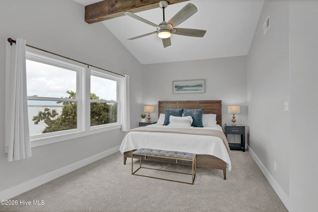 237 Riverside Drive, Sneads Ferry, NC 28460
