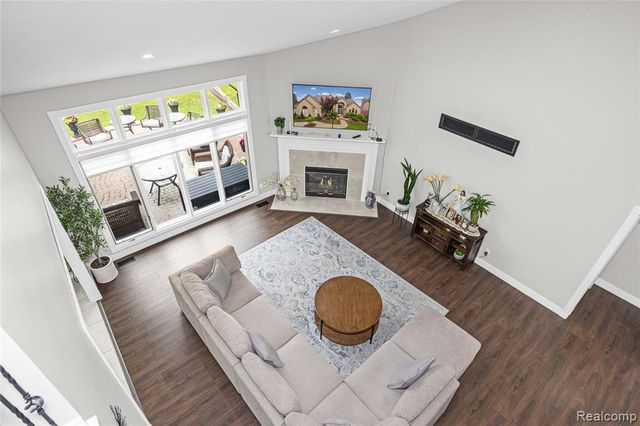43352 Chardonnay Drive, Sterling Heights, MI 48314