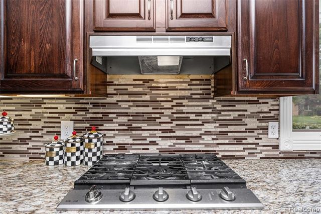 43352 Chardonnay Drive, Sterling Heights, MI 48314