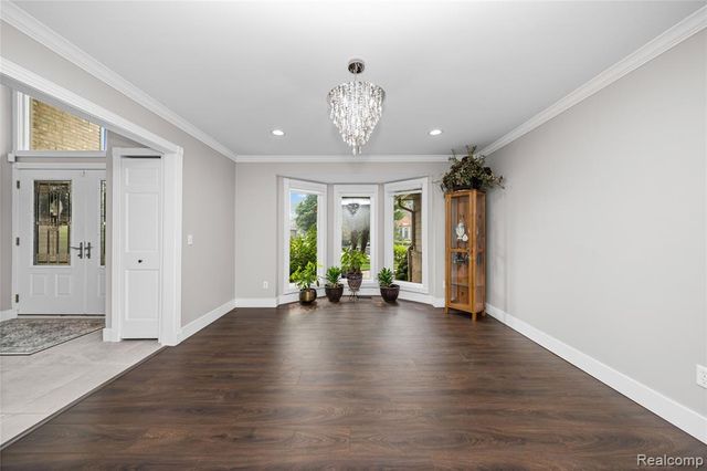 43352 Chardonnay Drive, Sterling Heights, MI 48314
