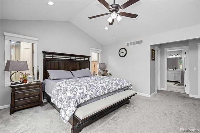 43352 Chardonnay Drive, Sterling Heights, MI 48314
