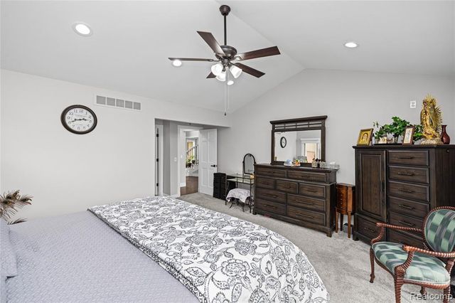 43352 Chardonnay Drive, Sterling Heights, MI 48314