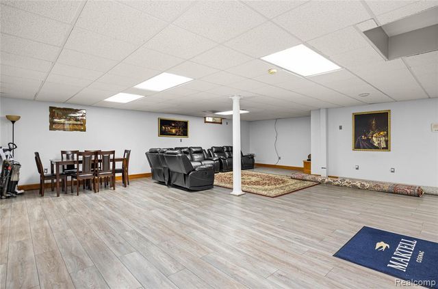 43352 Chardonnay Drive, Sterling Heights, MI 48314