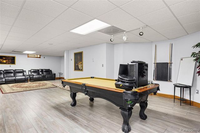 43352 Chardonnay Drive, Sterling Heights, MI 48314
