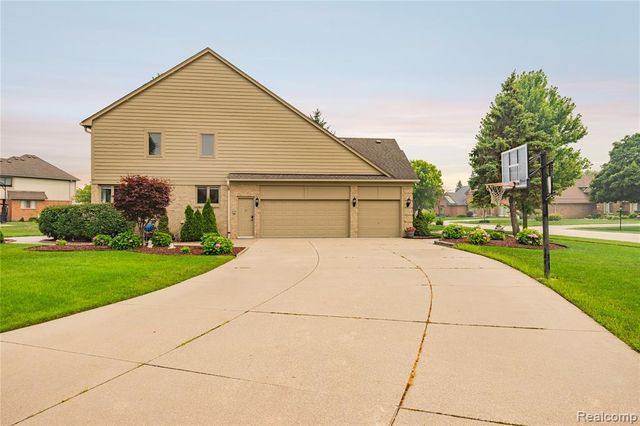 43352 Chardonnay Drive, Sterling Heights, MI 48314