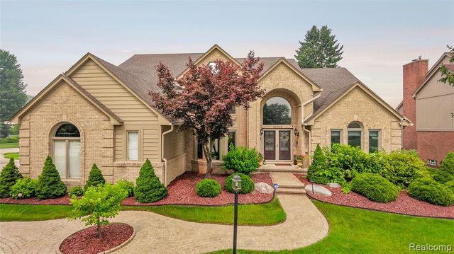43352 Chardonnay Drive, Sterling Heights, MI 48314