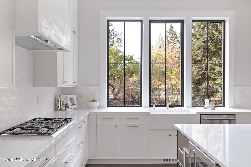 2114 W Boyles Ave, Hayden, ID 83835 photo 8