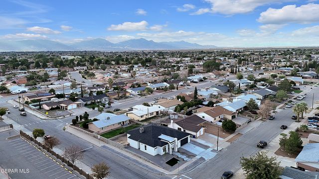 2701 BRADY Place, El Paso, TX 79935