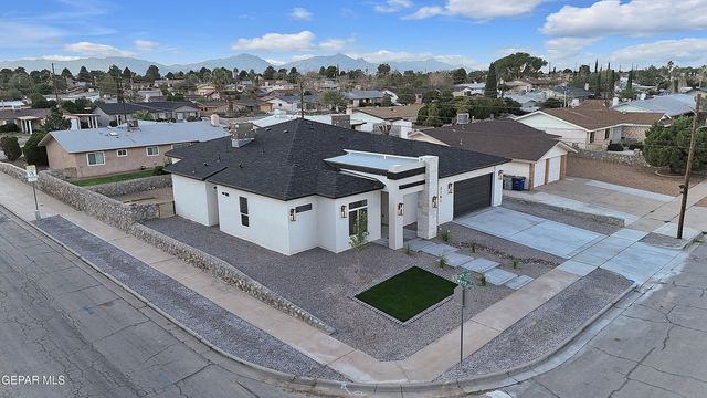 2701 BRADY Place, El Paso, TX 79935