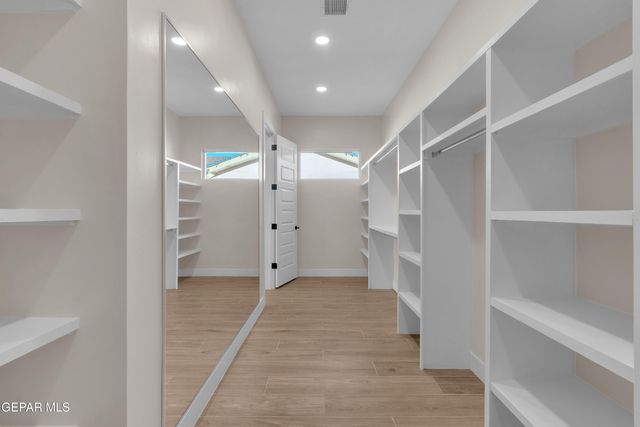 2701 BRADY Place, El Paso, TX 79935