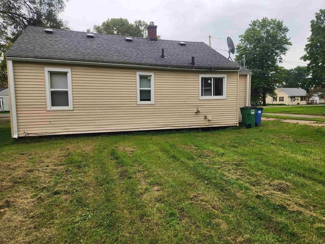 924 Colleen Avenue, Evansdale, IA 50707