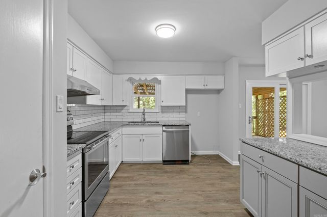 23 Crownpoint Road, Little Rock, AR 72227