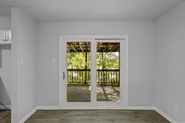 23 Crownpoint Road, Little Rock, AR 72227