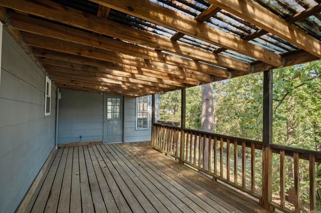 23 Crownpoint Road, Little Rock, AR 72227