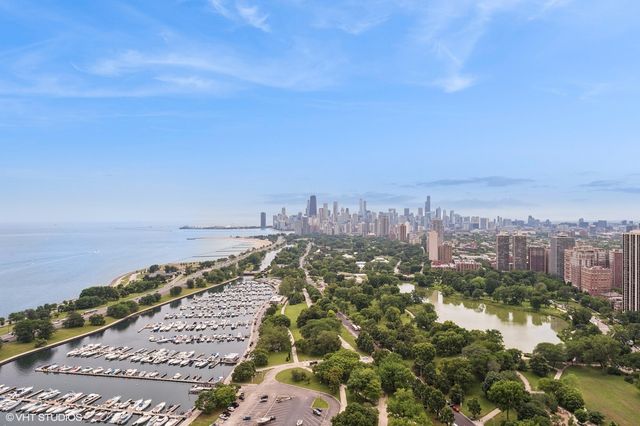 2800 N Lake Shore Drive 4117, Chicago, IL 60657