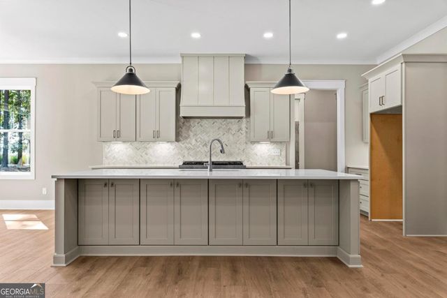 1320 A Lake Drive, Greensboro, GA 30642