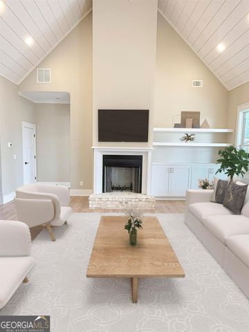 1320 A Lake Drive, Greensboro, GA 30642