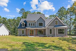 1320 A Lake Drive, Greensboro, GA 30642