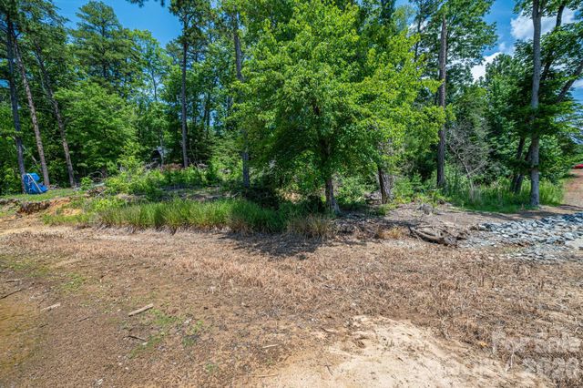 6024 Headlands Court, Belmont, NC 28012