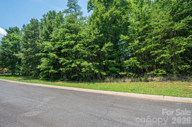 6024 Headlands Court, Belmont, NC 28012