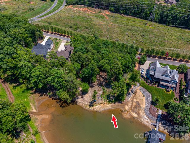 6024 Headlands Court, Belmont, NC 28012